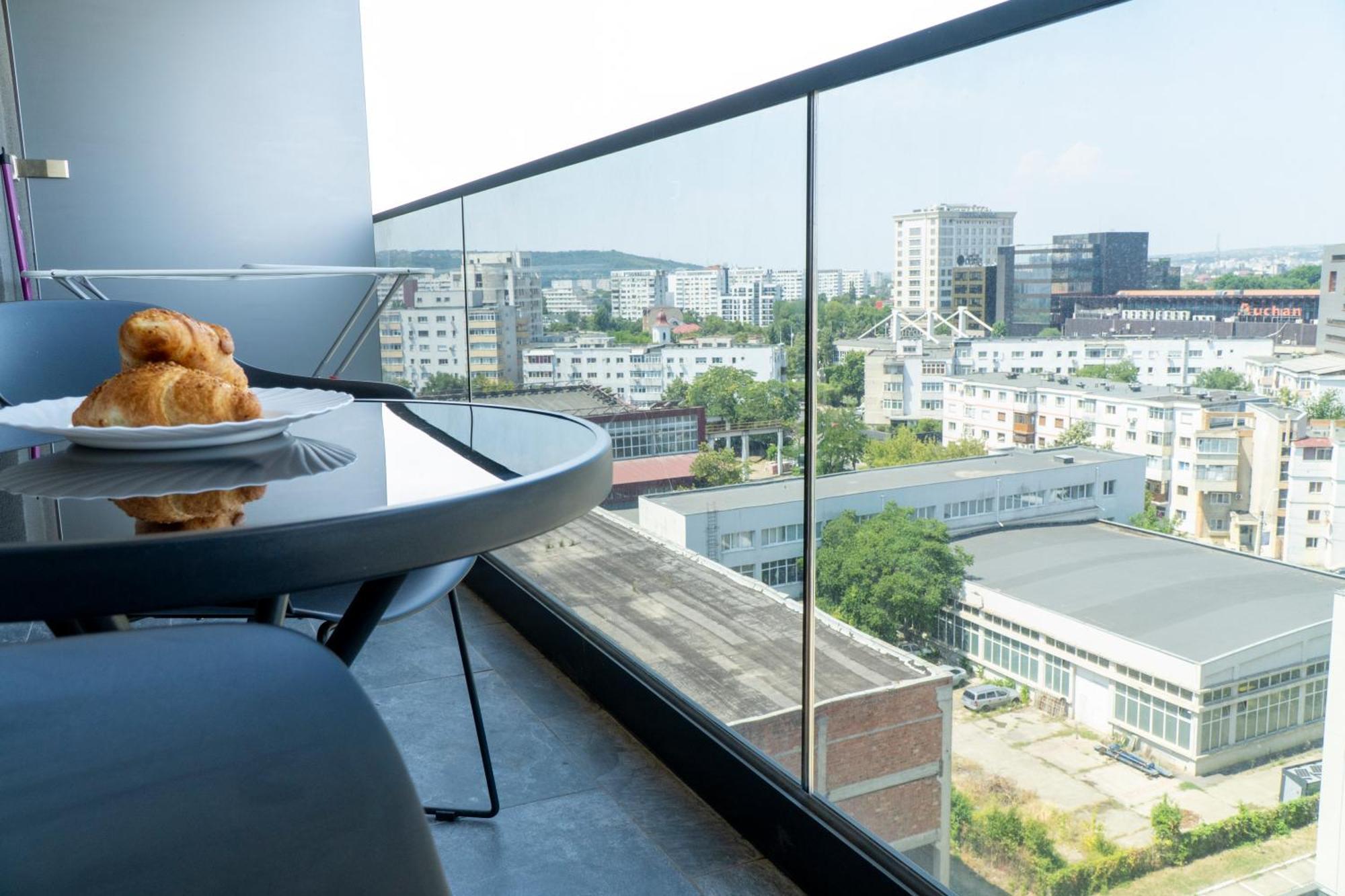 Center Apartment Palas Mall View Iasi Extérieur photo